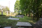 Groby ofiar Zagady na cmentarzu ydowskim w Bieczu